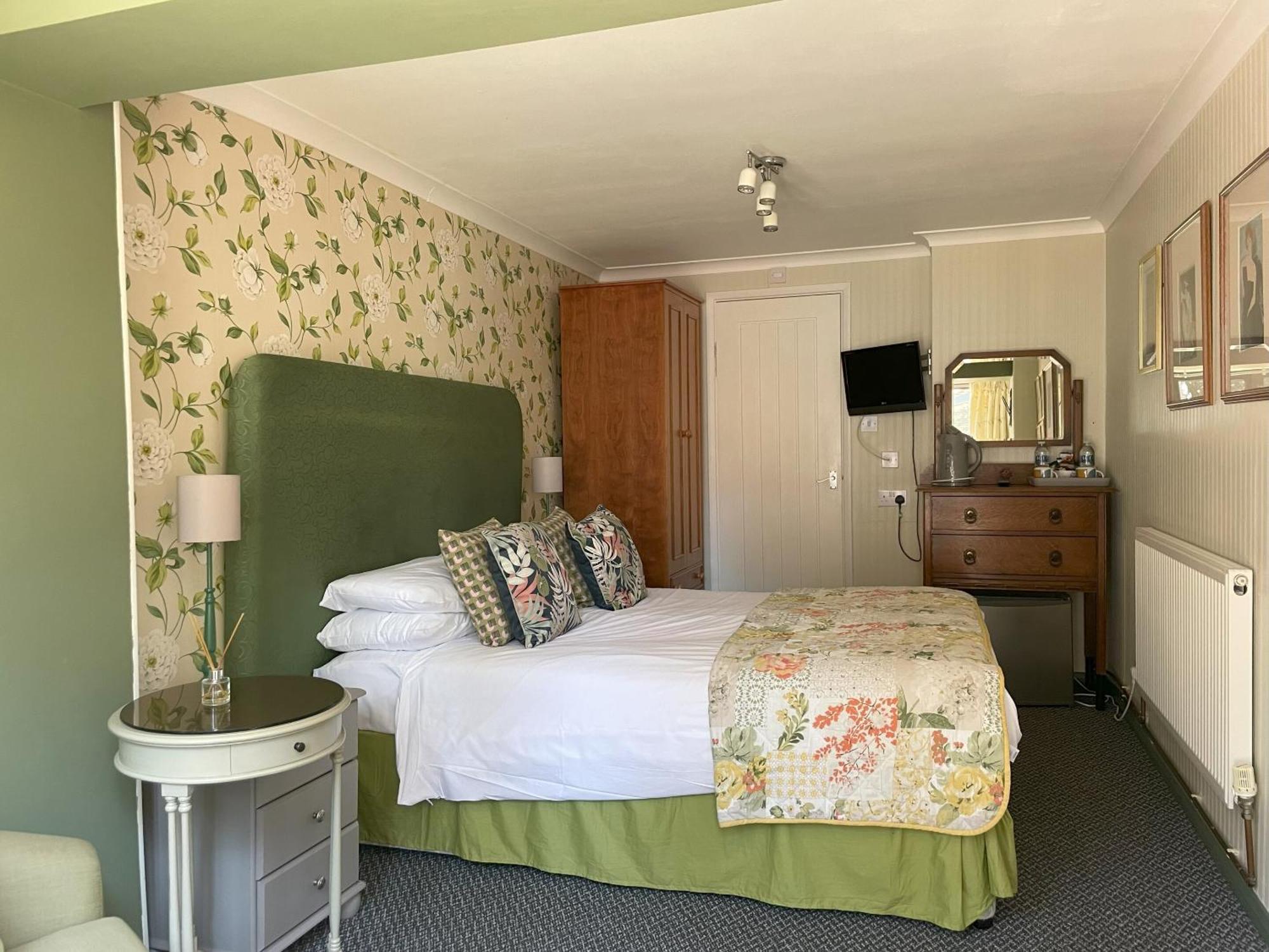 Knights Court Hotel Great Yarmouth Buitenkant foto