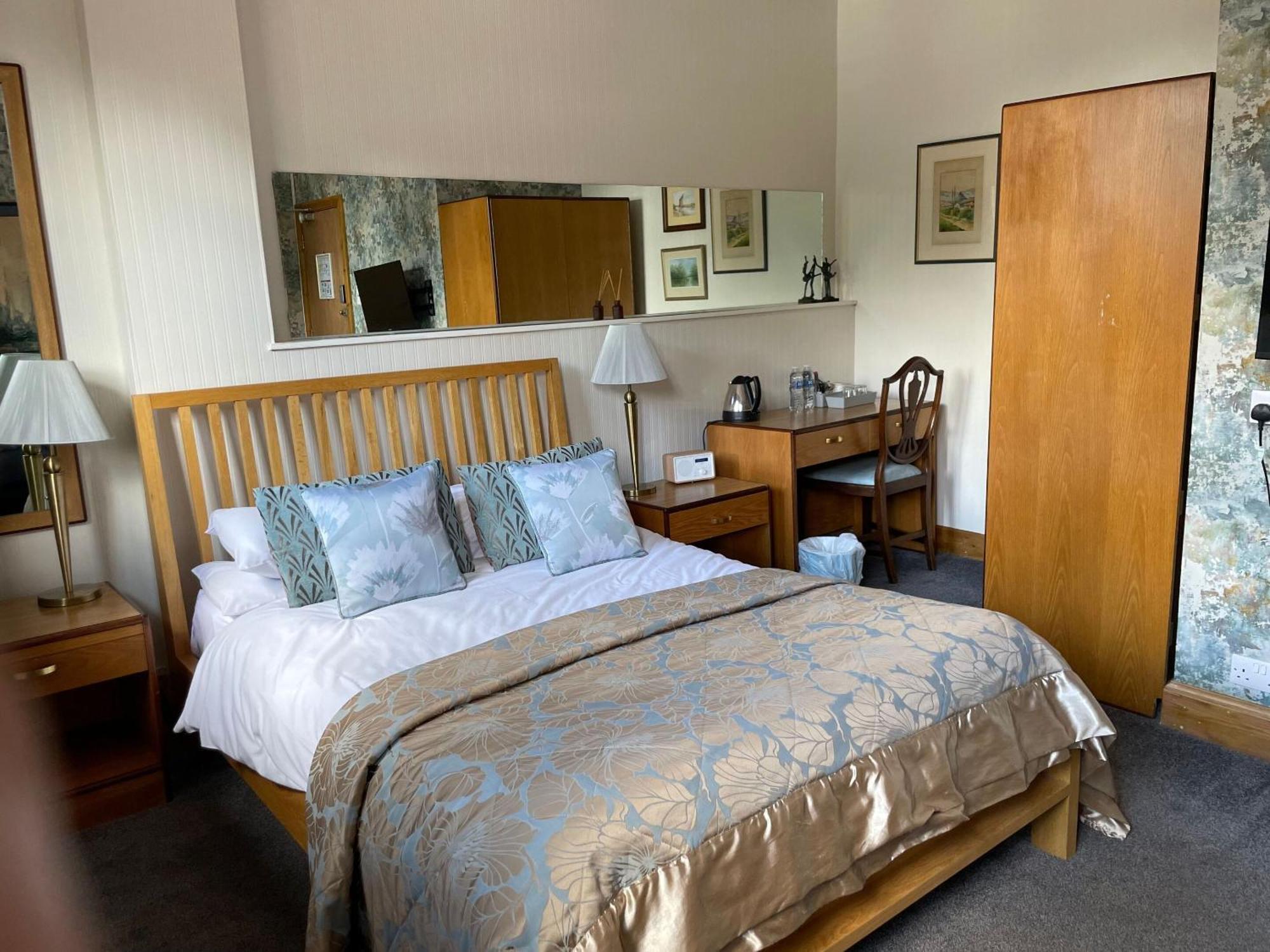 Knights Court Hotel Great Yarmouth Buitenkant foto